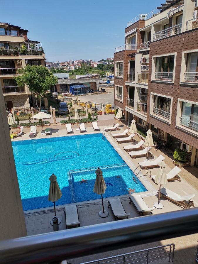 Апартамент Весела-Хоризонт Sozopol Esterno foto